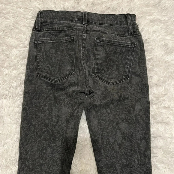 Frame Le Skinny de Jeanne in Tonal Python - Picture 9 of 9
